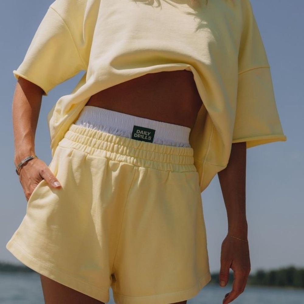 Daily Drills Lemonade Boxer Super Short & Short Sleeve Set--Size xs/s